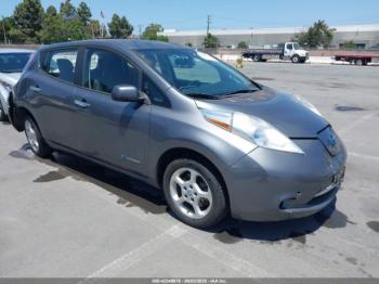  Salvage Nissan LEAF