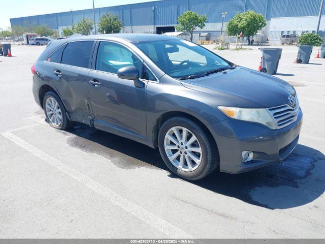  Salvage Toyota Venza