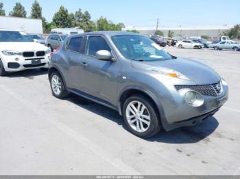  Salvage Nissan JUKE