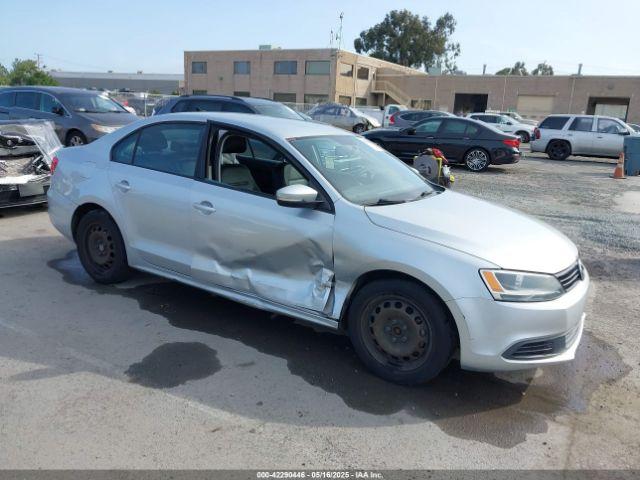  Salvage Volkswagen Jetta