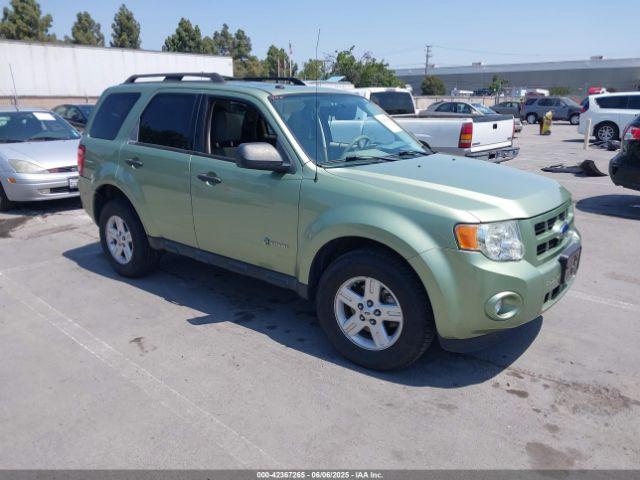  Salvage Ford Escape