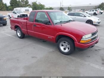  Salvage Chevrolet S-10