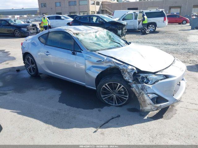 Salvage Scion FR-S