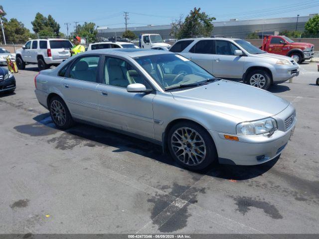  Salvage Volvo S80