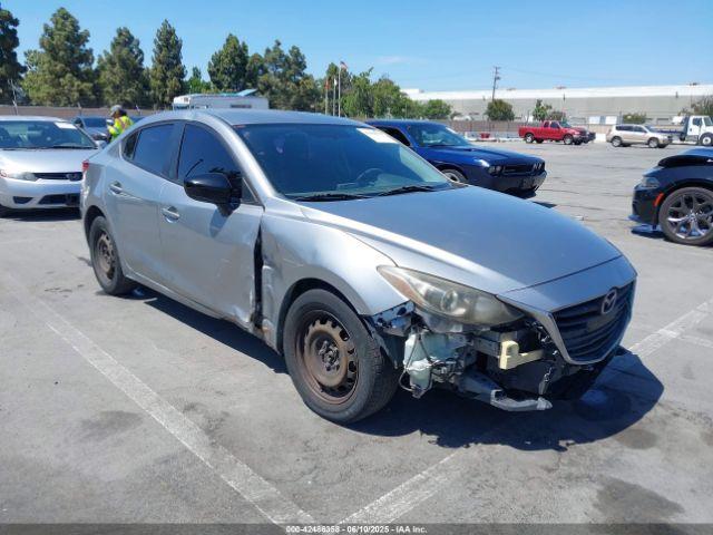  Salvage Mazda Mazda3
