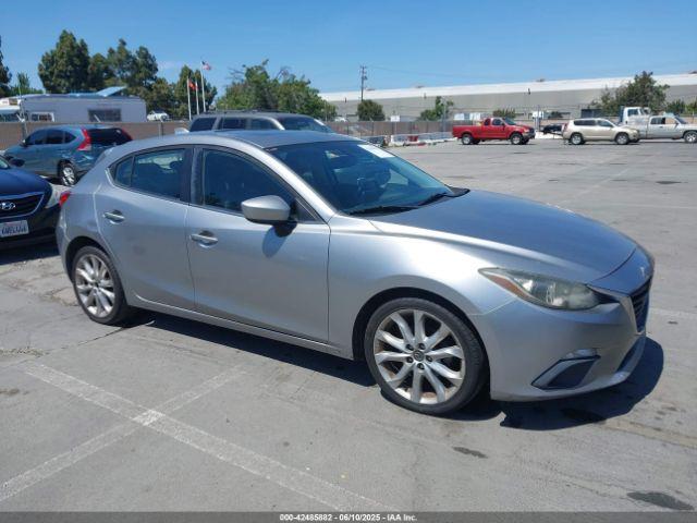  Salvage Mazda Mazda3
