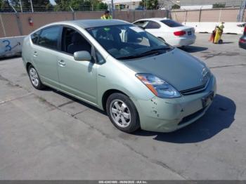  Salvage Toyota Prius