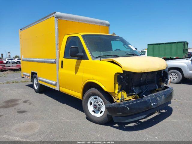  Salvage General Motors Savana Cutaway