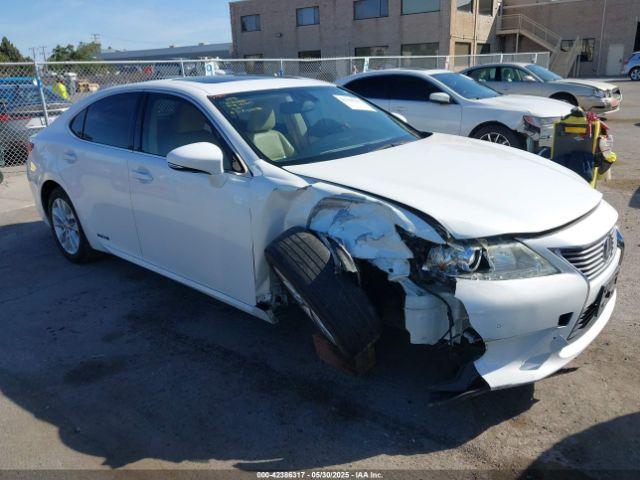  Salvage Lexus Es