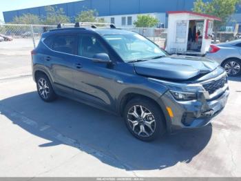  Salvage Kia Seltos