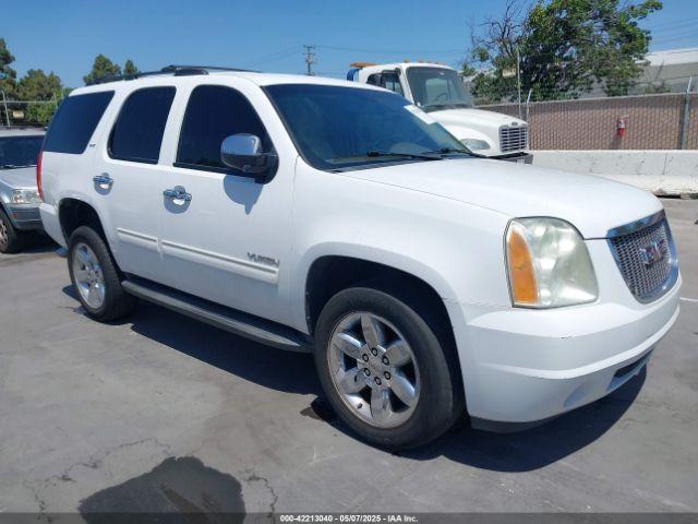  Salvage GMC Yukon