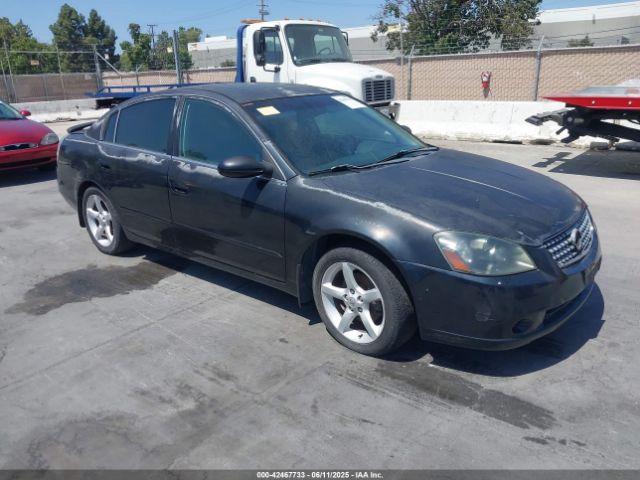  Salvage Nissan Altima