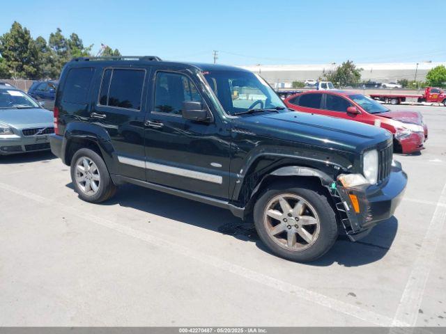  Salvage Jeep Liberty