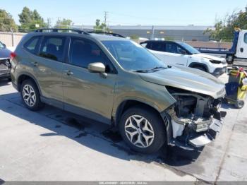  Salvage Subaru Forester