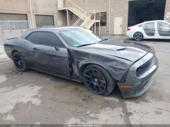  Salvage Dodge Challenger