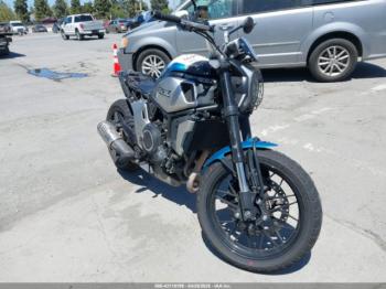  Salvage Cf Moto 700 CL-X