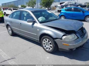  Salvage Volkswagen Passat