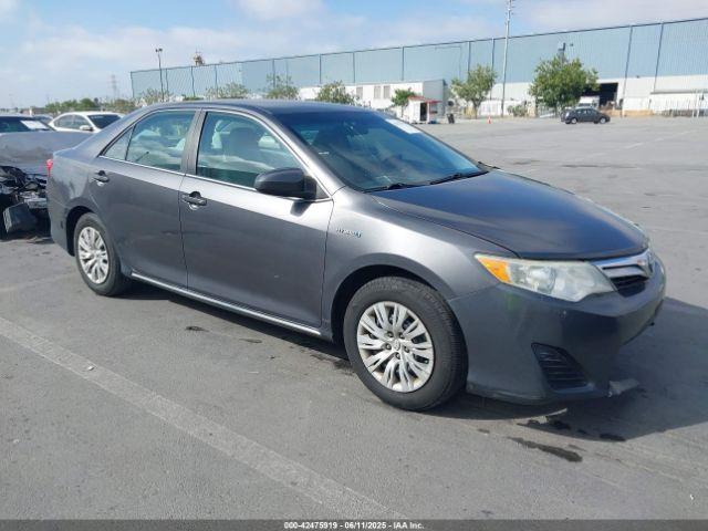  Salvage Toyota Camry