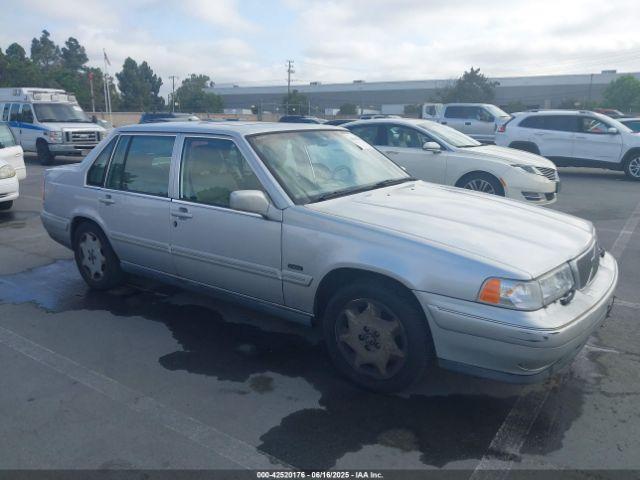  Salvage Volvo S90