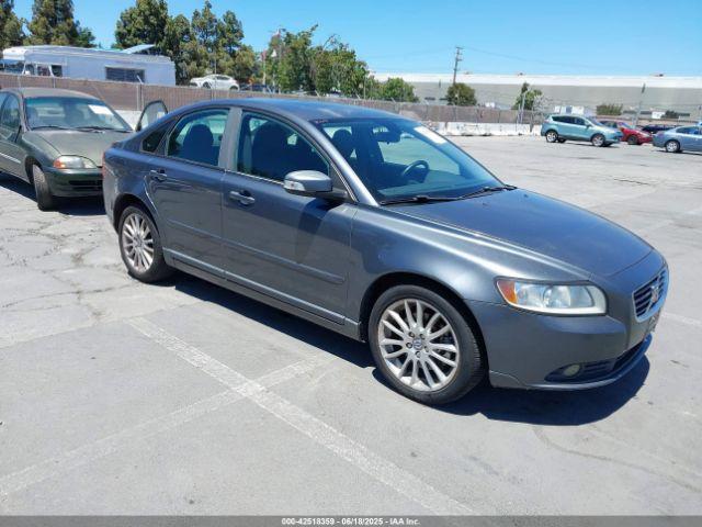  Salvage Volvo S40