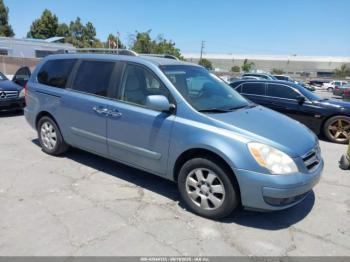  Salvage Hyundai Entourage
