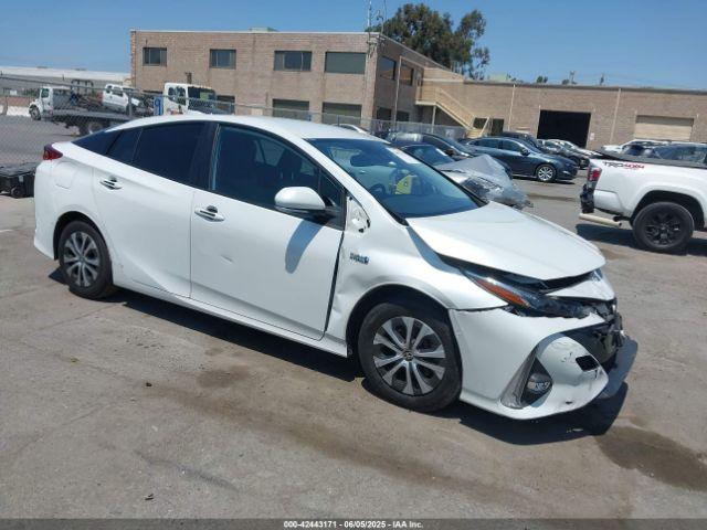  Salvage Toyota Prius Prime