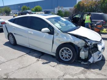  Salvage Toyota Prius