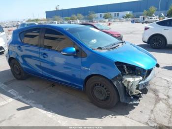  Salvage Toyota Prius c