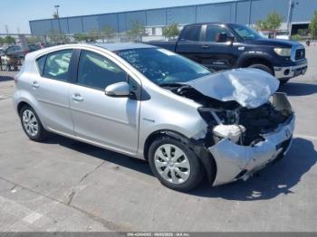  Salvage Toyota Prius c