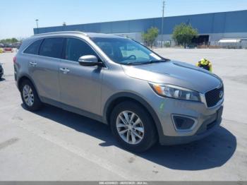  Salvage Kia Sorento