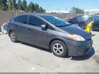  Salvage Toyota Prius