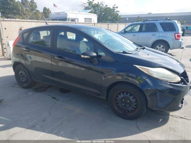  Salvage Ford Fiesta