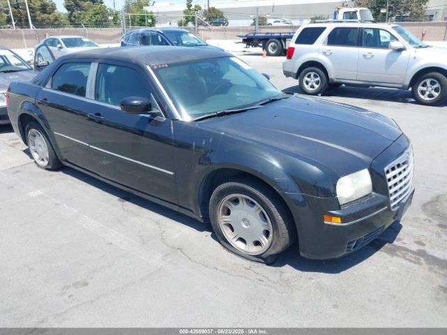  Salvage Chrysler 300