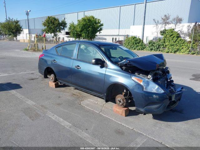  Salvage Nissan Versa