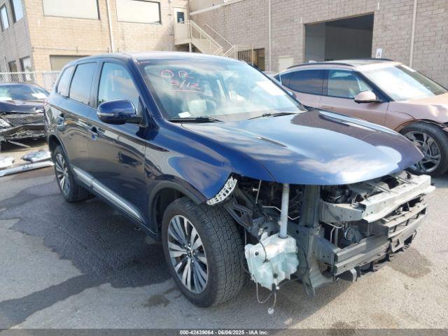  Salvage Mitsubishi Outlander