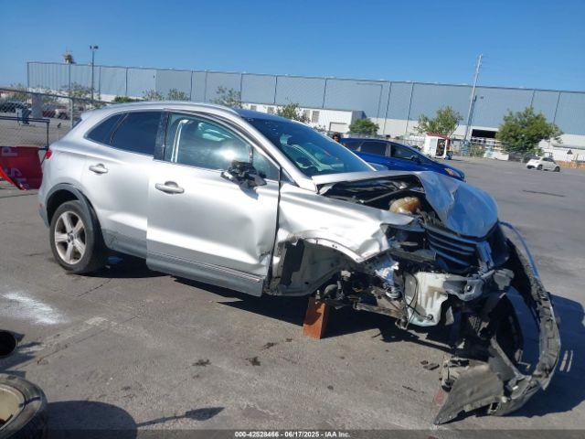  Salvage Lincoln MKC