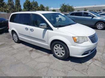  Salvage Chrysler Town & Country