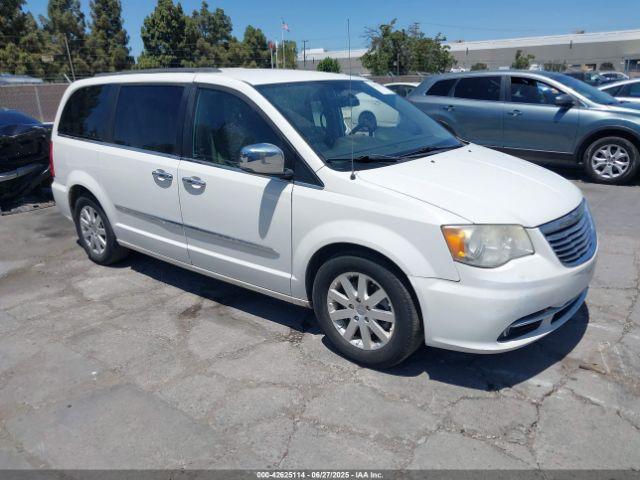  Salvage Chrysler Town & Country