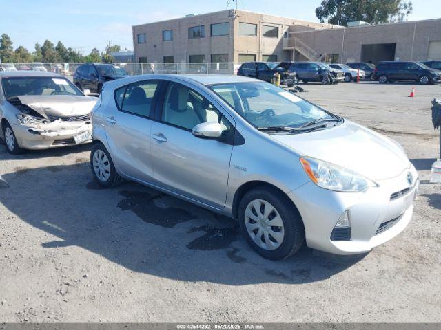  Salvage Toyota Prius c