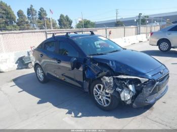  Salvage Toyota Yaris