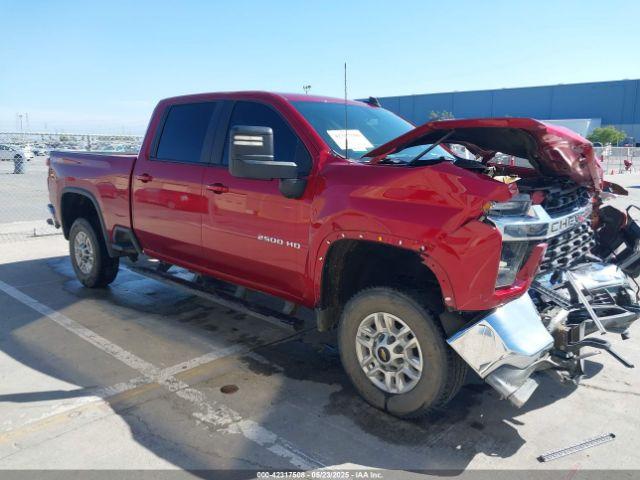  Salvage Chevrolet Silverado 2500