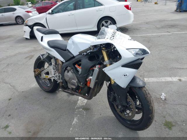  Salvage Honda Cbr600