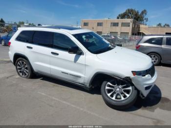  Salvage Jeep Grand Cherokee