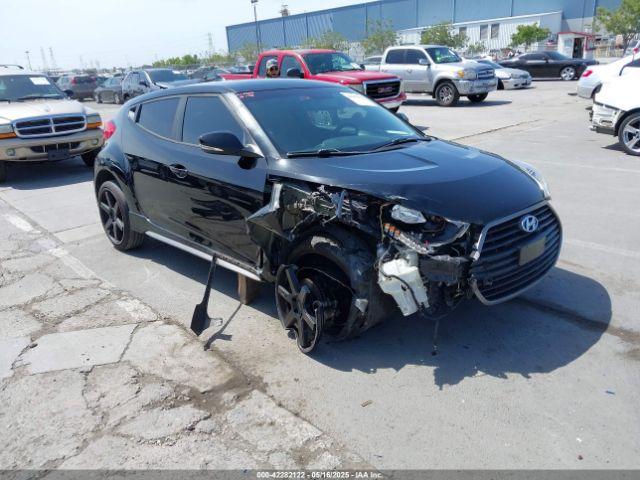  Salvage Hyundai VELOSTER