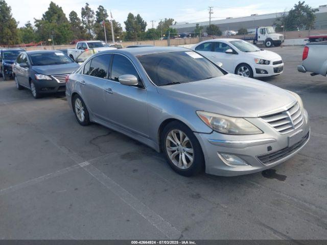  Salvage Hyundai Genesis
