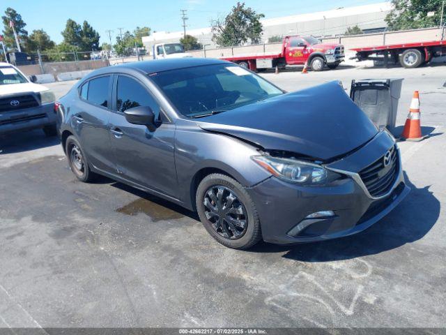  Salvage Mazda Mazda3
