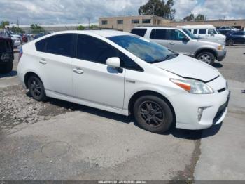  Salvage Toyota Prius
