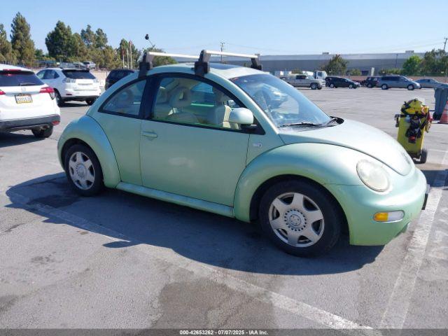  Salvage Volkswagen Beetle