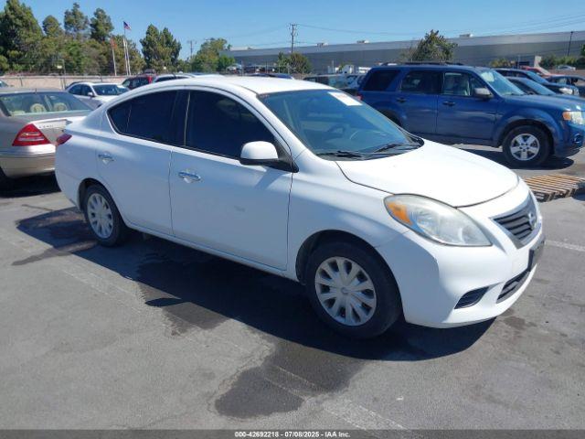  Salvage Nissan Versa