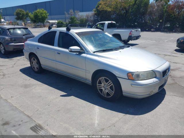  Salvage Volvo S60